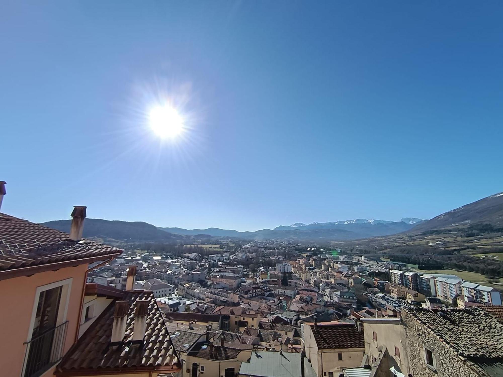 Al Civico 21 Apartment Castel Di Sangro Exterior photo